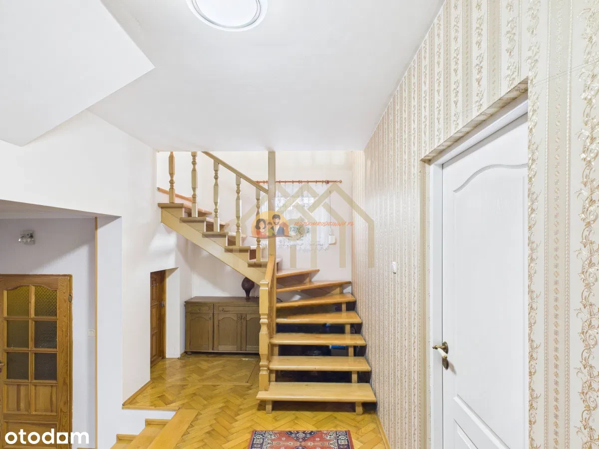 Dom wolnostojący 240m Sosnowiec Bażantów